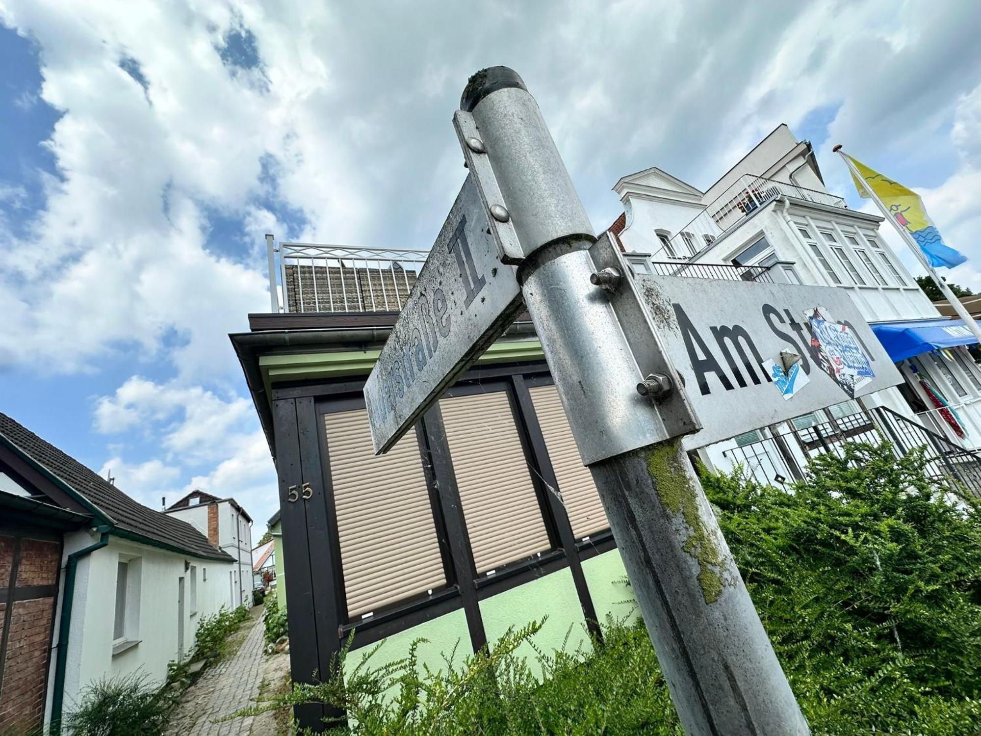 Ferienwohnung Am Strom Rostock Exterior photo